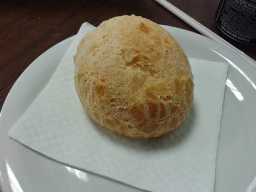 Pão de queijo no aeroporto